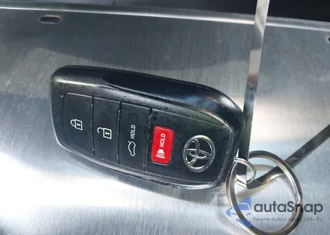 2025 Toyota Camry Se z USA, uszkodzony, nr VIN 4T1DAACK4SU505113